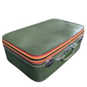 Vintage Amelia Earhart 1960's Locking Suitcase - 14 inches tall